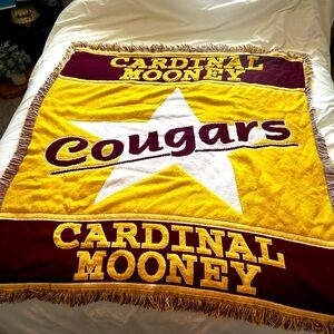 Vintage Cardinal Mooney Throw Blanket. Woven cotton 44x54.